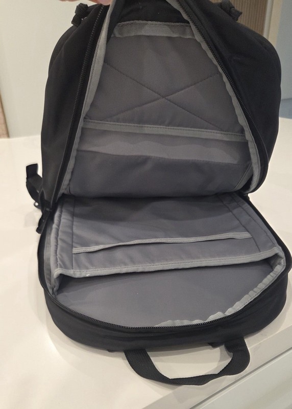 NEW~ Thule Backpack ~ Black ~ Embroidered Logo "Global Relay" 3