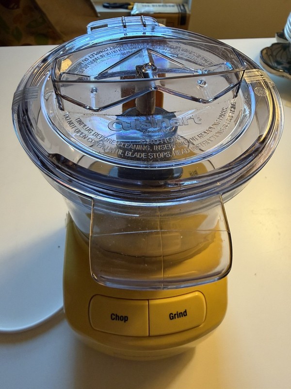 Cuisinart CCH-3FR 3-Cup Mini Chopper, CCH-3, yellow gallery