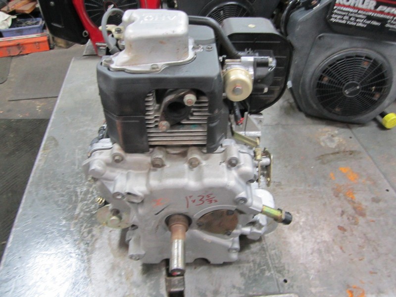 Kohler Command 15 HP CV15 S Vertical Engine / Motor gallery