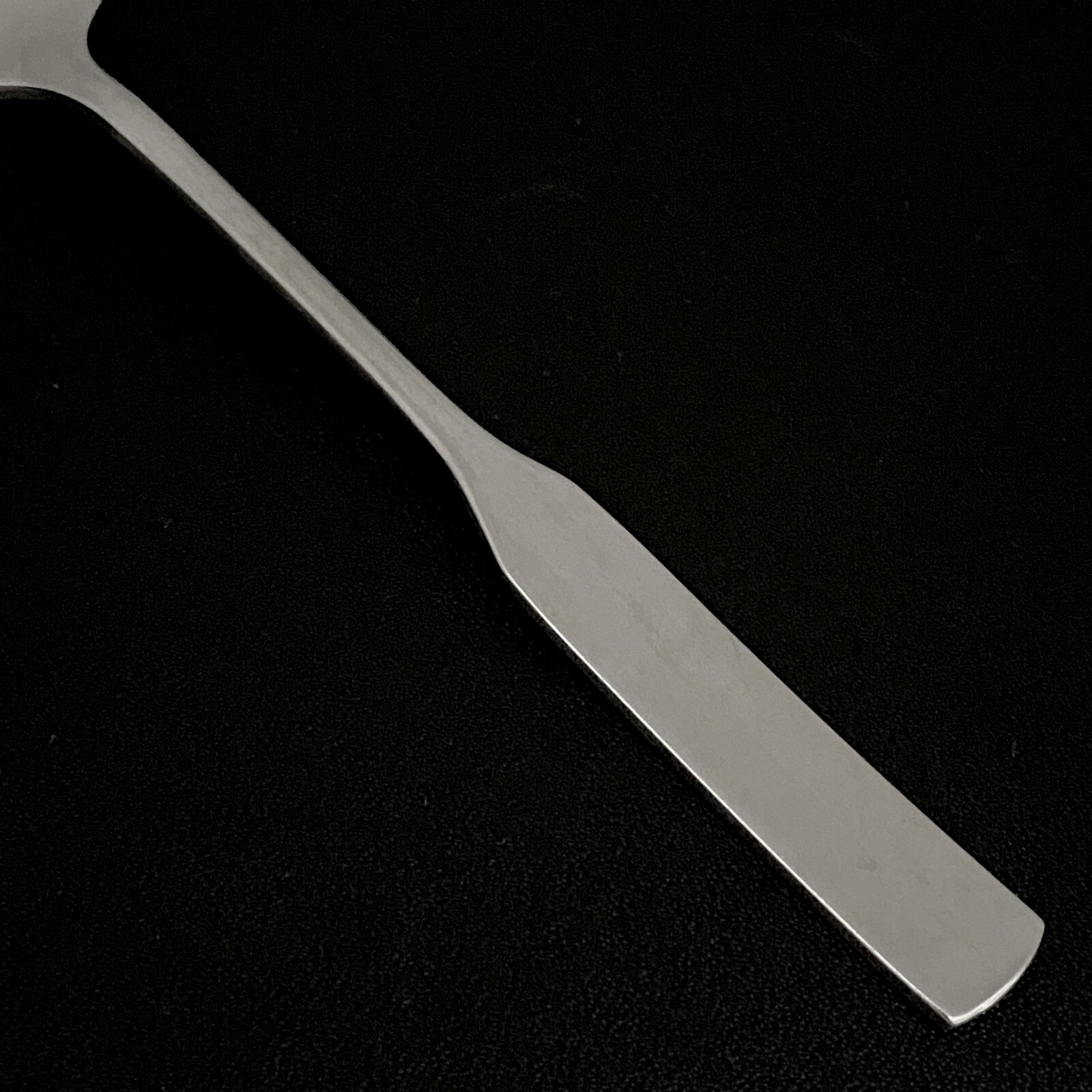 Oneida MODERN ANTIQUE Stainless Deluxe Satin Handle Glossy Bowl Flatware CHOICE gallery