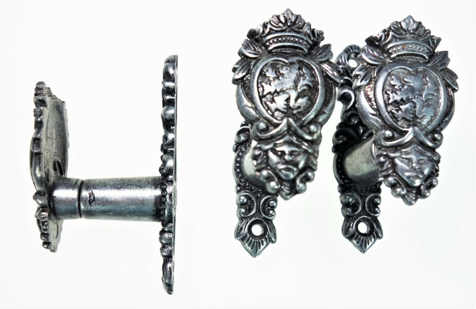 3 Holder Bracers Hardware Faux Shelving Accent Crowned Lion Medieval Renaissance gallery