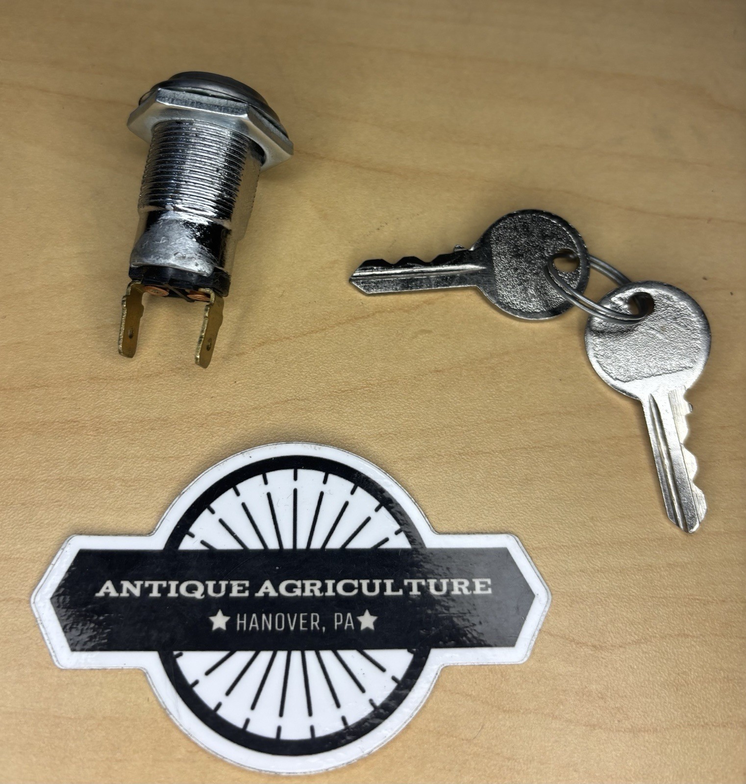 Replacement 2 Prong Key Switch For IH - Farmall - Cub Cadet - Others 366313R91 gallery