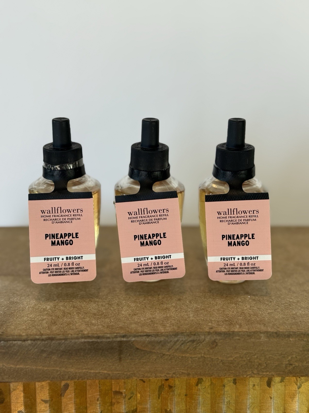 Bath & Body Works Pineapple Mango Wallflower Refill Bulbs x3 gallery