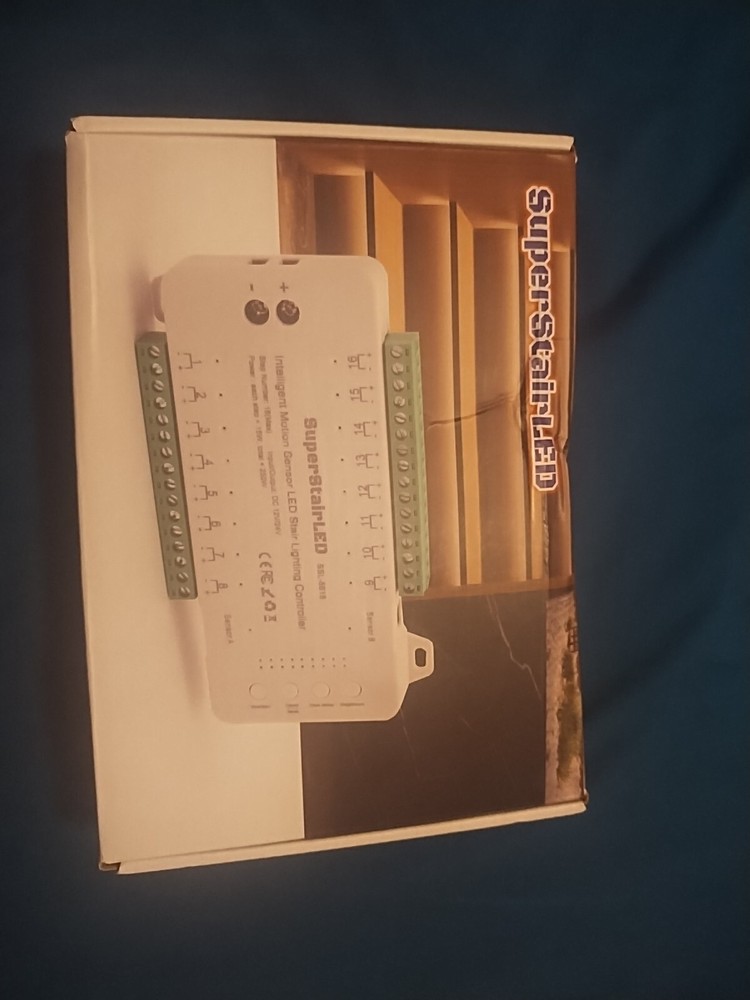 LED Stair Step Motion Sensor Light 16-way Controller Dimming COB LED Light 12V