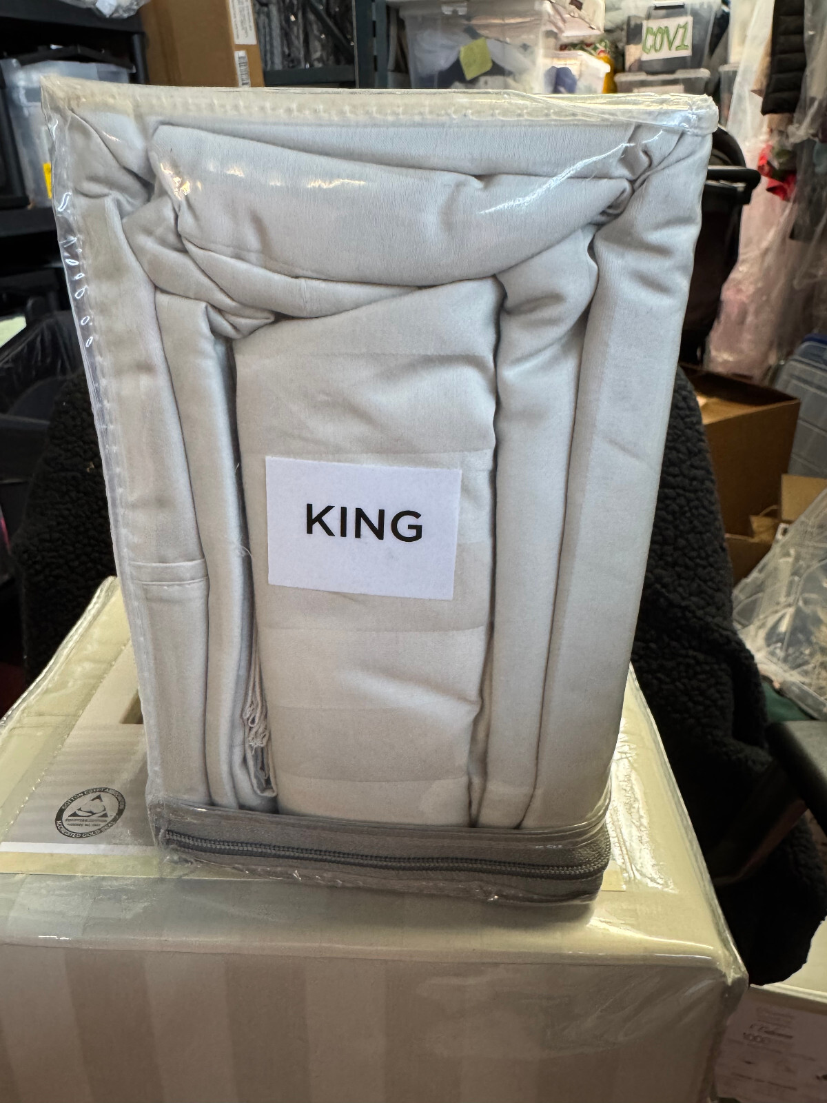 KENSINGSTON GARDEN VALENCIA WOVEN STRIPE 1000 THREAD COUNT 4 PCS KING SHEET SET gallery