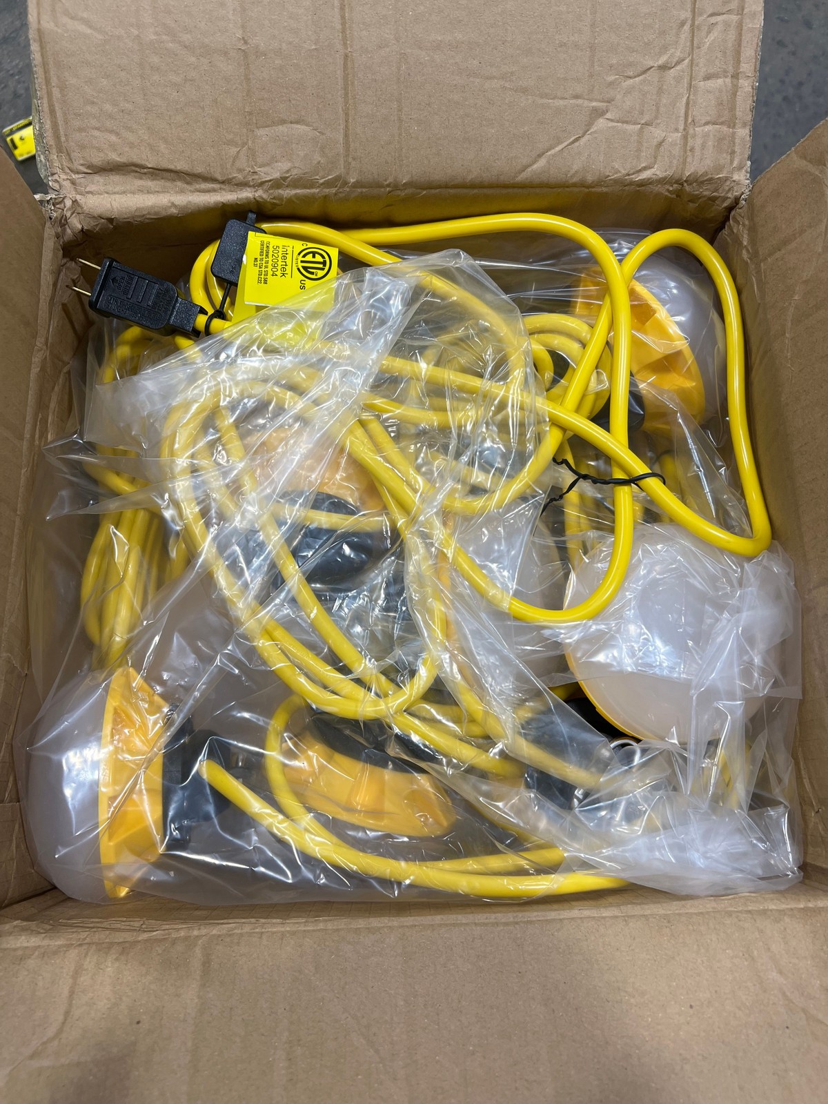Vevor 100 ft. Construction String Lights 100W 10000LM 10PCs String Work Light gallery