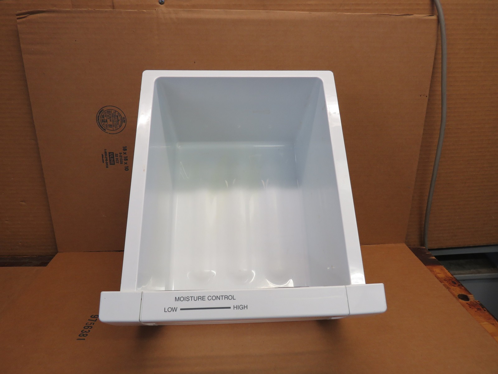 Viking Refrigerator Crisper Drawer Ass. (Wear) Part # 12144302 gallery