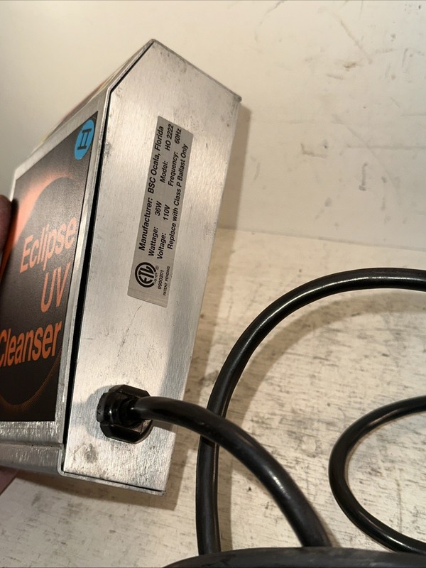 Used Working Eclipse UV Cleanser Model HO2222 110v 60Hz gallery
