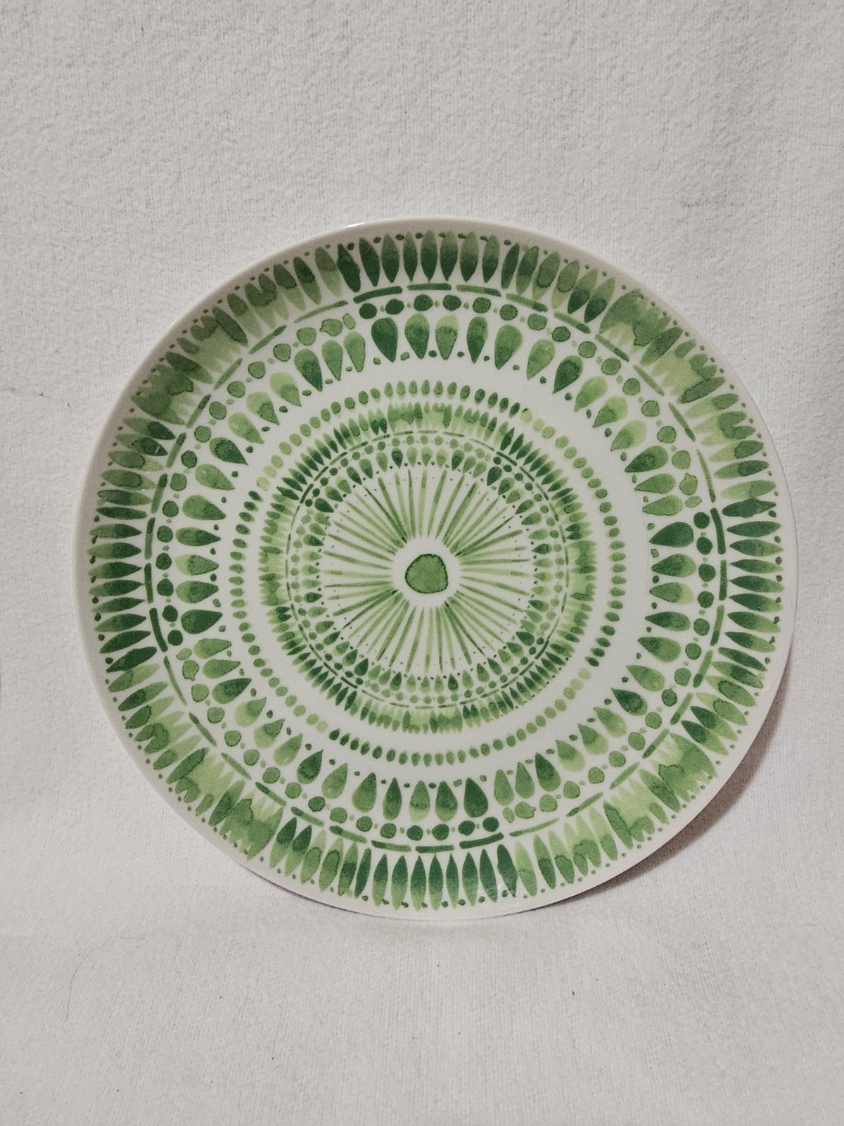 3 Anthropologie Mandala Pattern Retro Salad Plates 8" Blue & Green gallery