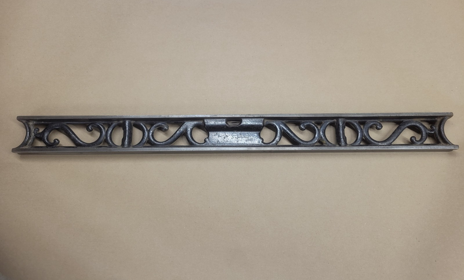 132-24 LS Starrett 24" Machinist Level gallery
