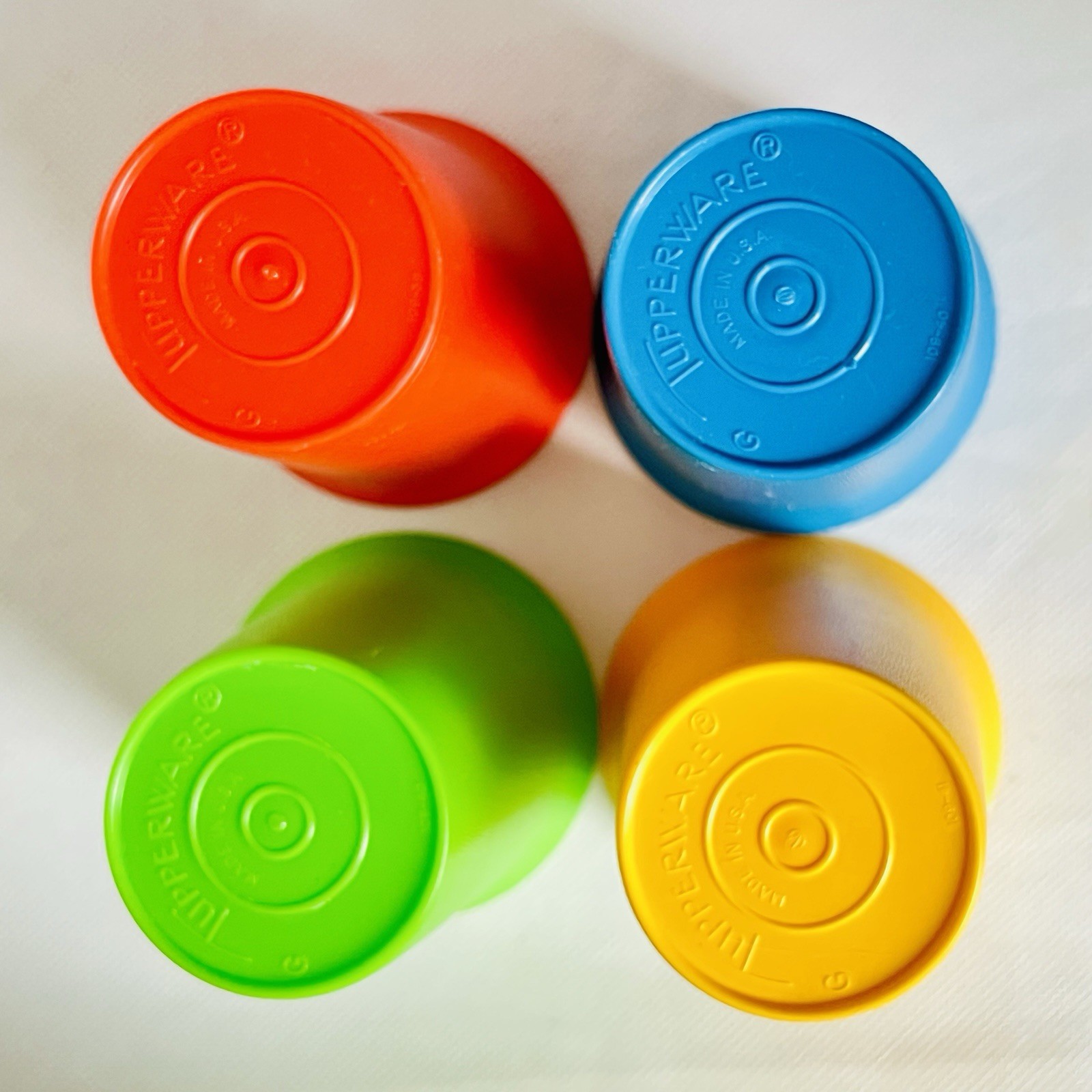 VINTAGE Tupperware Kids Small Juice Cups Primary Color Bell Tumblers Set of 4 gallery