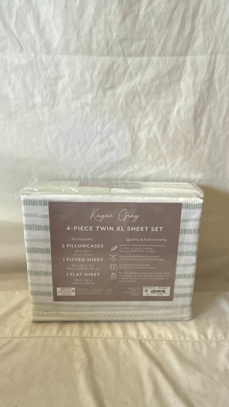 New Kaycie Gray 4-Pc. Microfiber Sheet Set ,Dashed Stripe Bundle Twin XL Green gallery