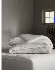 Cozy Earth Silk Comforter White Solid Plain Tie Closure for Bedroom Adults