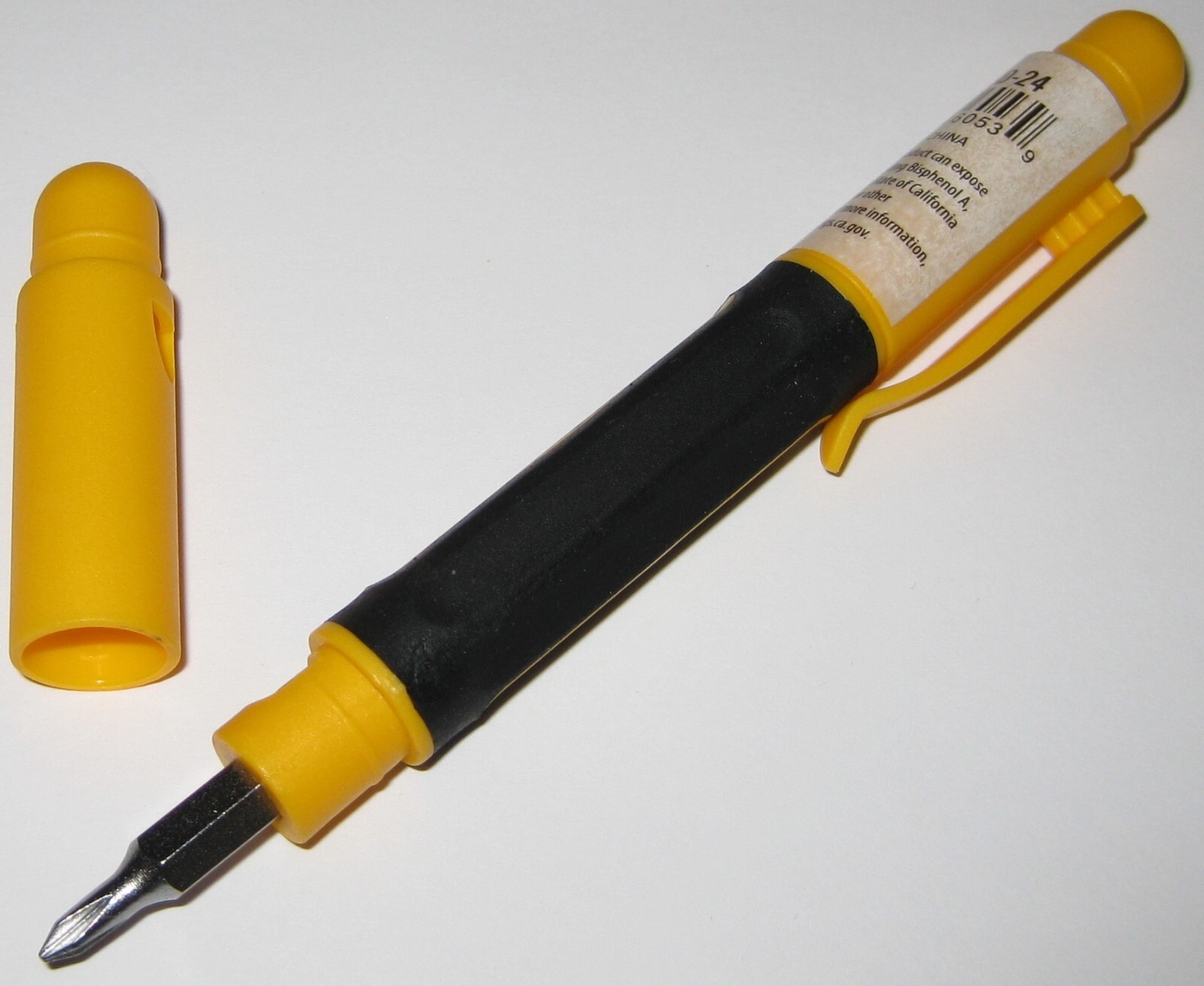4 in 1 Pocket Screwdriver with Phillips PH0 PH1 and Flat 1/8" and 5/32" Bits gallery