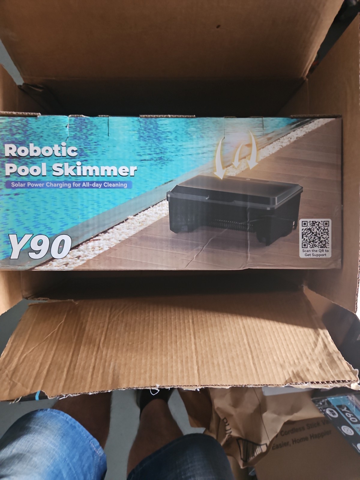 Robotic Pool Skimmer Y90 Solar Powered, Cordless Surface Cleaner w/ Remote Y90 gallery