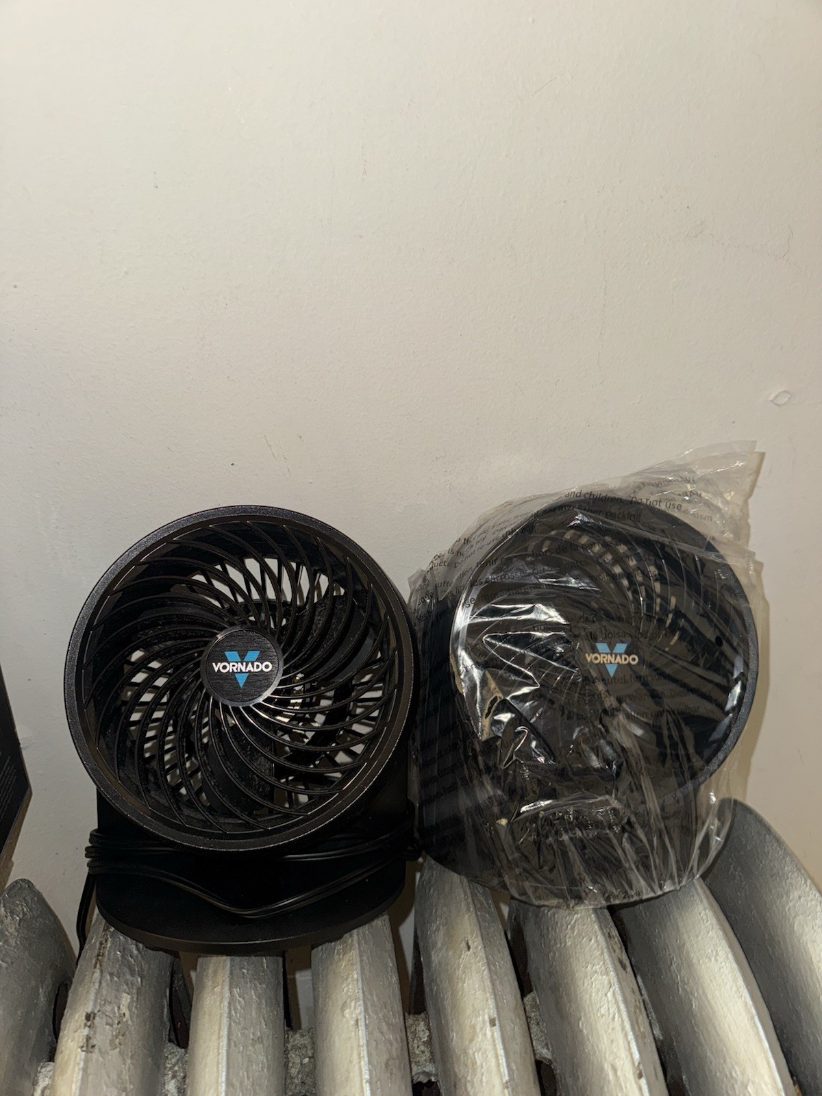 Vornado 133 Compact Air Circulator 2-Speed 8in Tall Fan Black CR1-0221-06 gallery