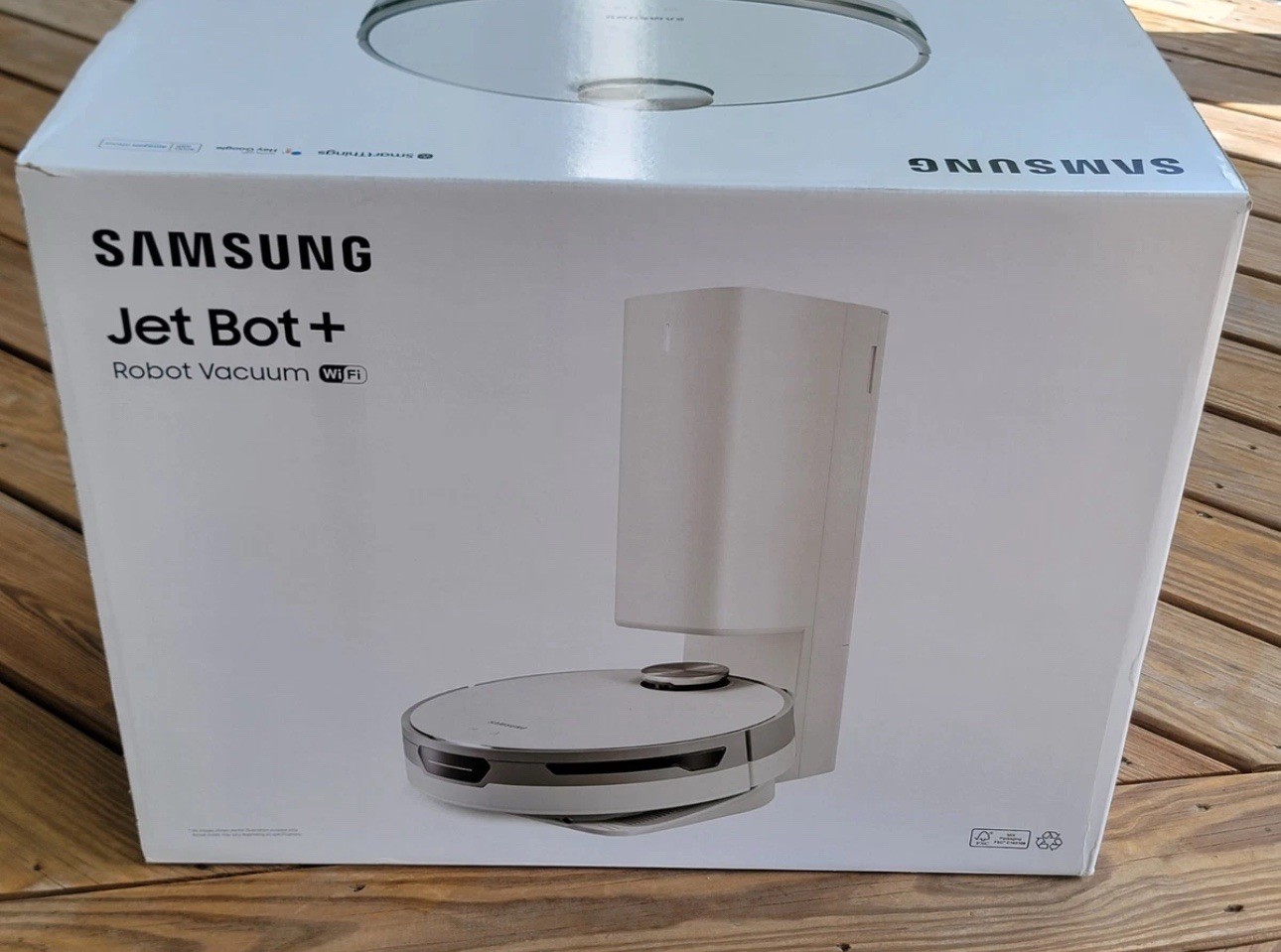 Samsung - Jet Bot+ Robot Vacuum with Clean Station - White - NEW IN BOX! gallery