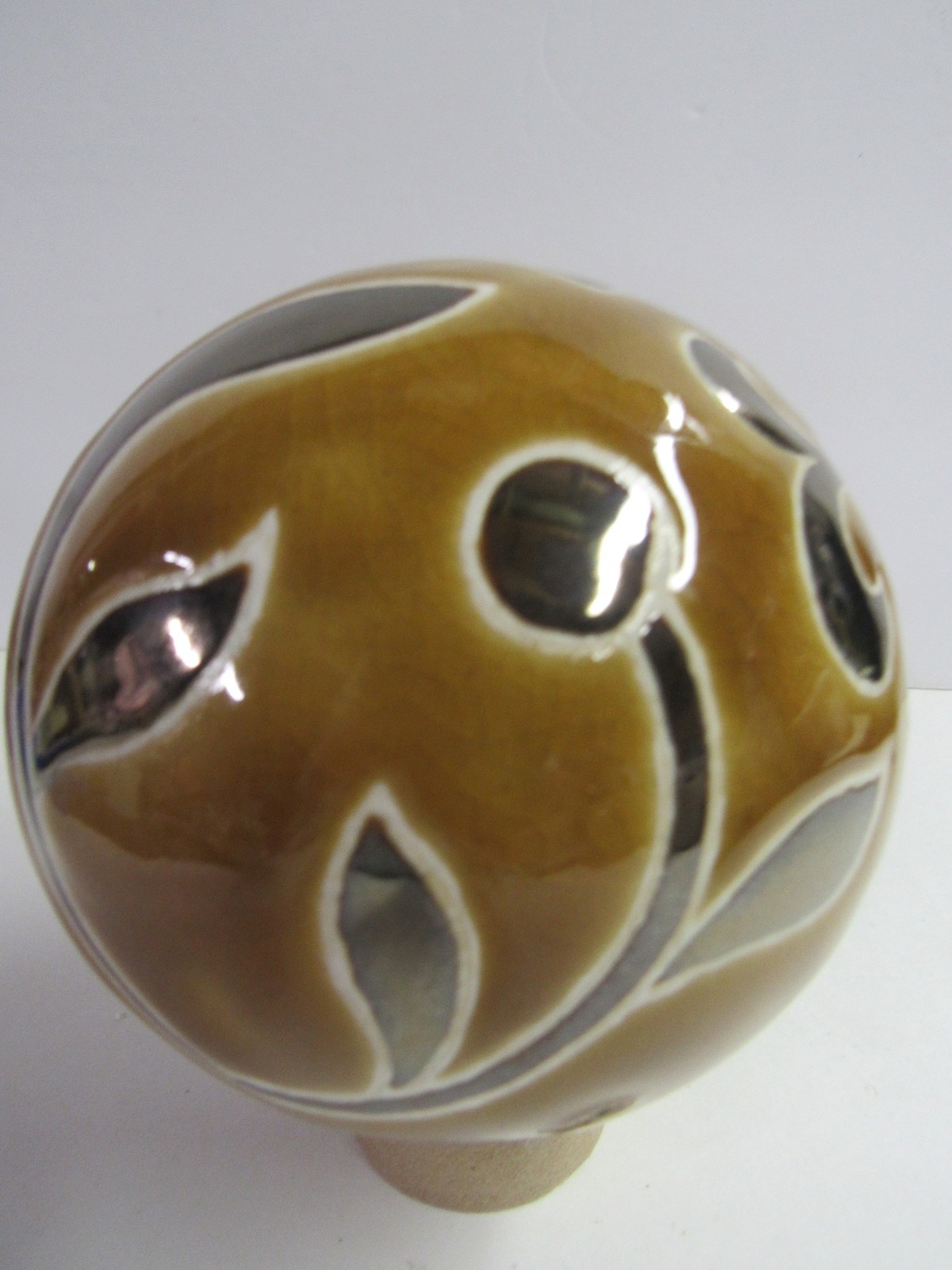 Ceramic Decorative Carpet Ball 5" Brown Tan White Coloration Ships Free gallery