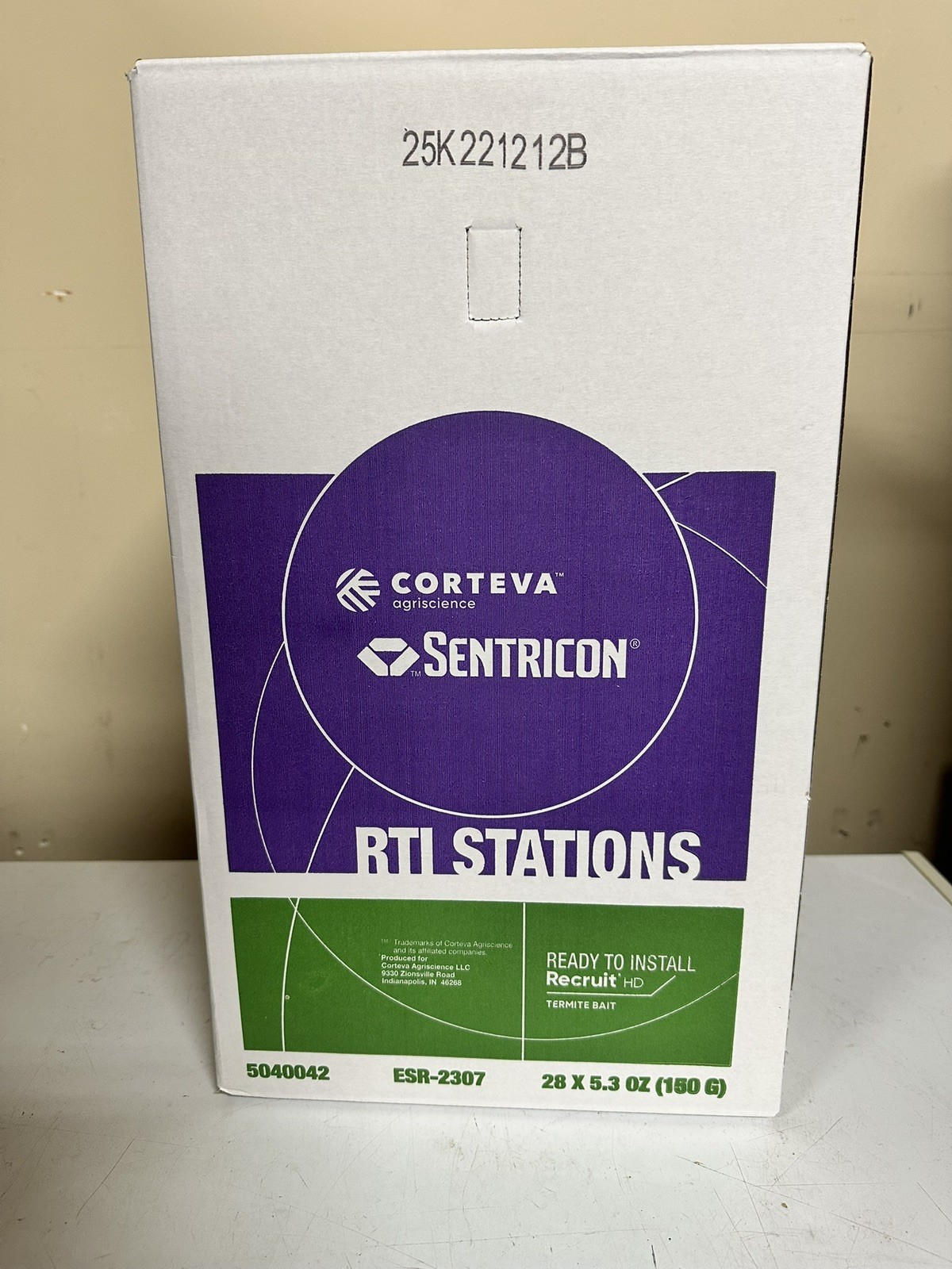 (28) Subterranean In ground Stations with Bait Brand New Unopened!!! gallery