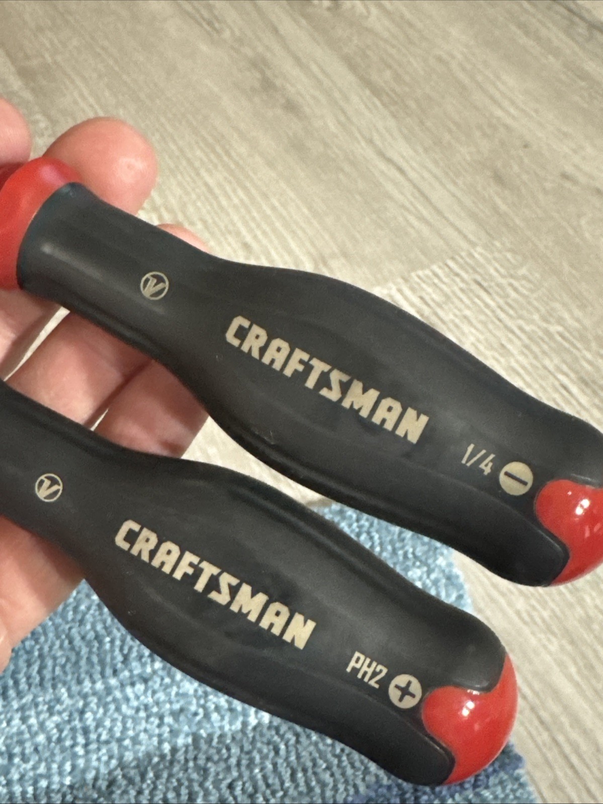 Craftsman V-Series™ 2pc Screwdriver Set Made In France gallery