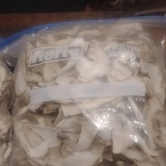 Hefty Dried Fruit & Vegetable Shredded Mushroom Pieces Lot of 2 Zipper Bags