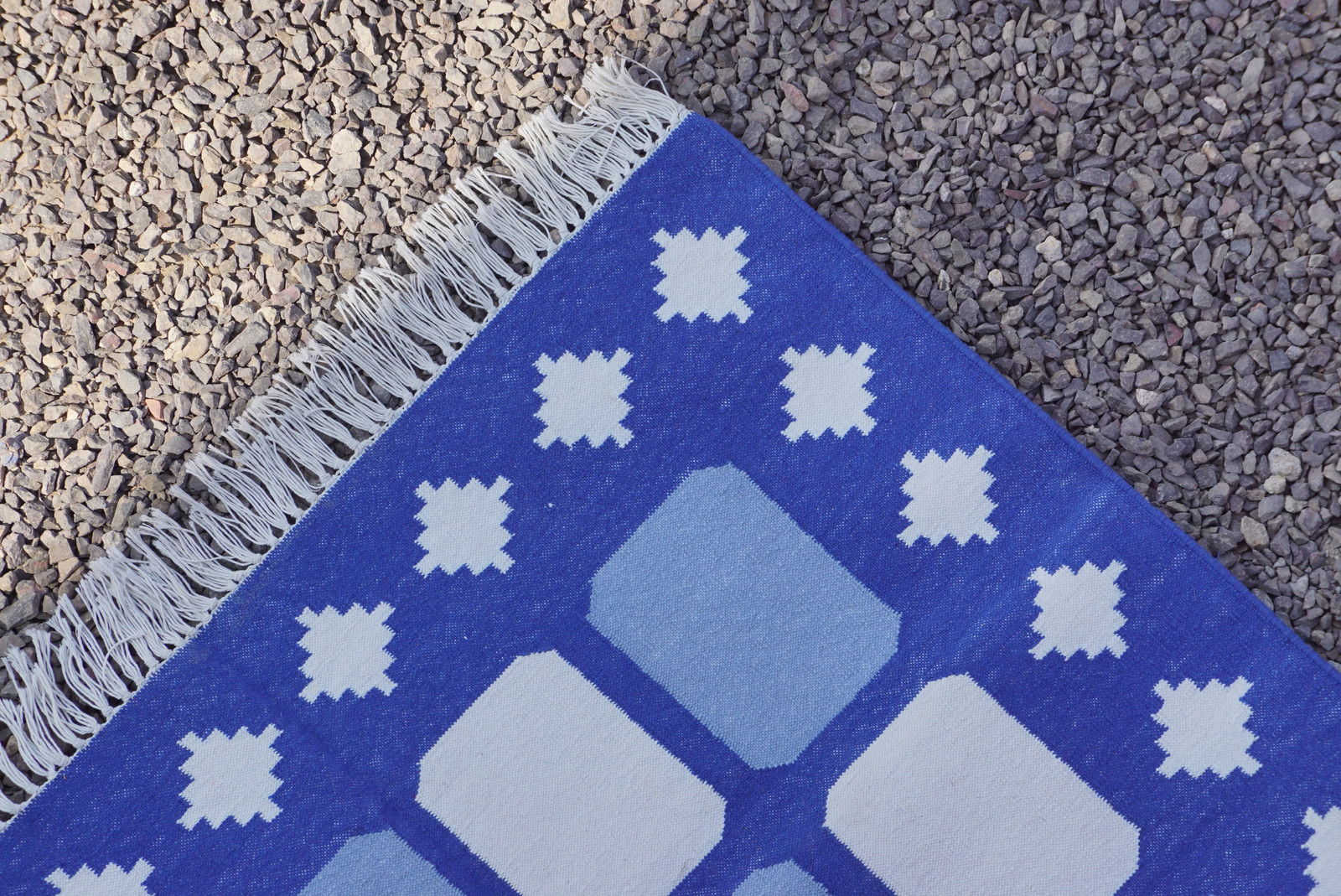 Rugmoda Cotton Blue White Geometric Box Rug 3x5 Modern Flatweave Dhurrie Rug gallery