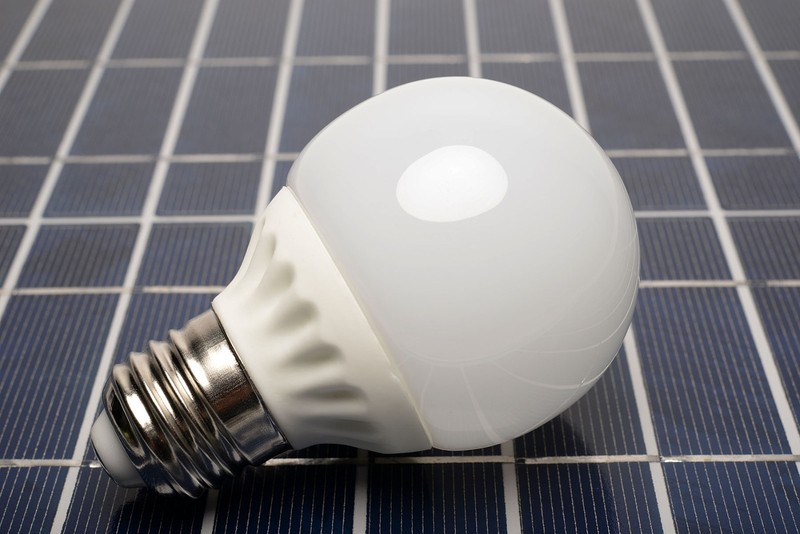 12V 24V DC 5W E27 Base Cool Pure White Day Light LED Light Bulb RV Boat Solar gallery