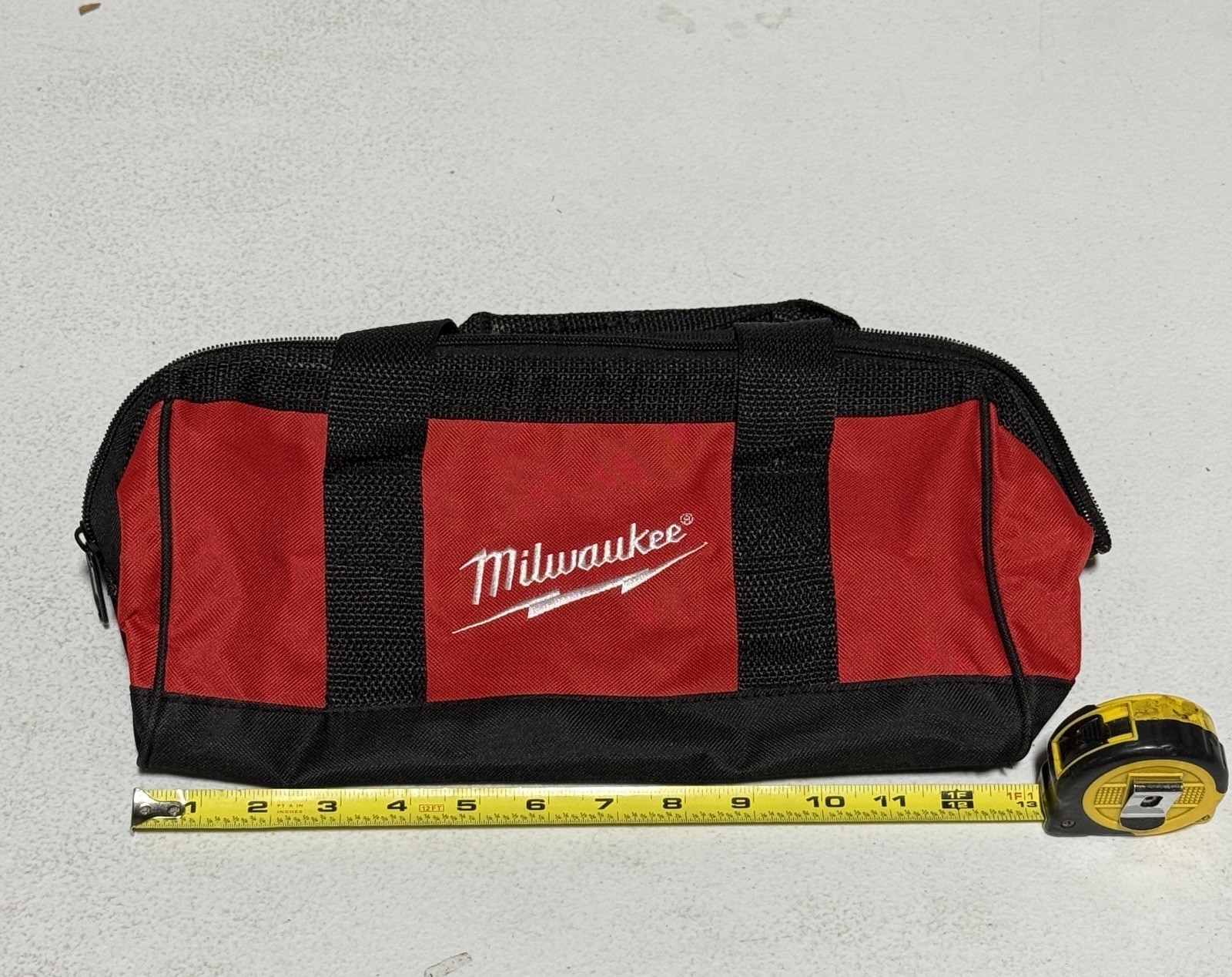 Milwaukee M12 13" x 7" x 5" Contractor Tool Bag Case gallery