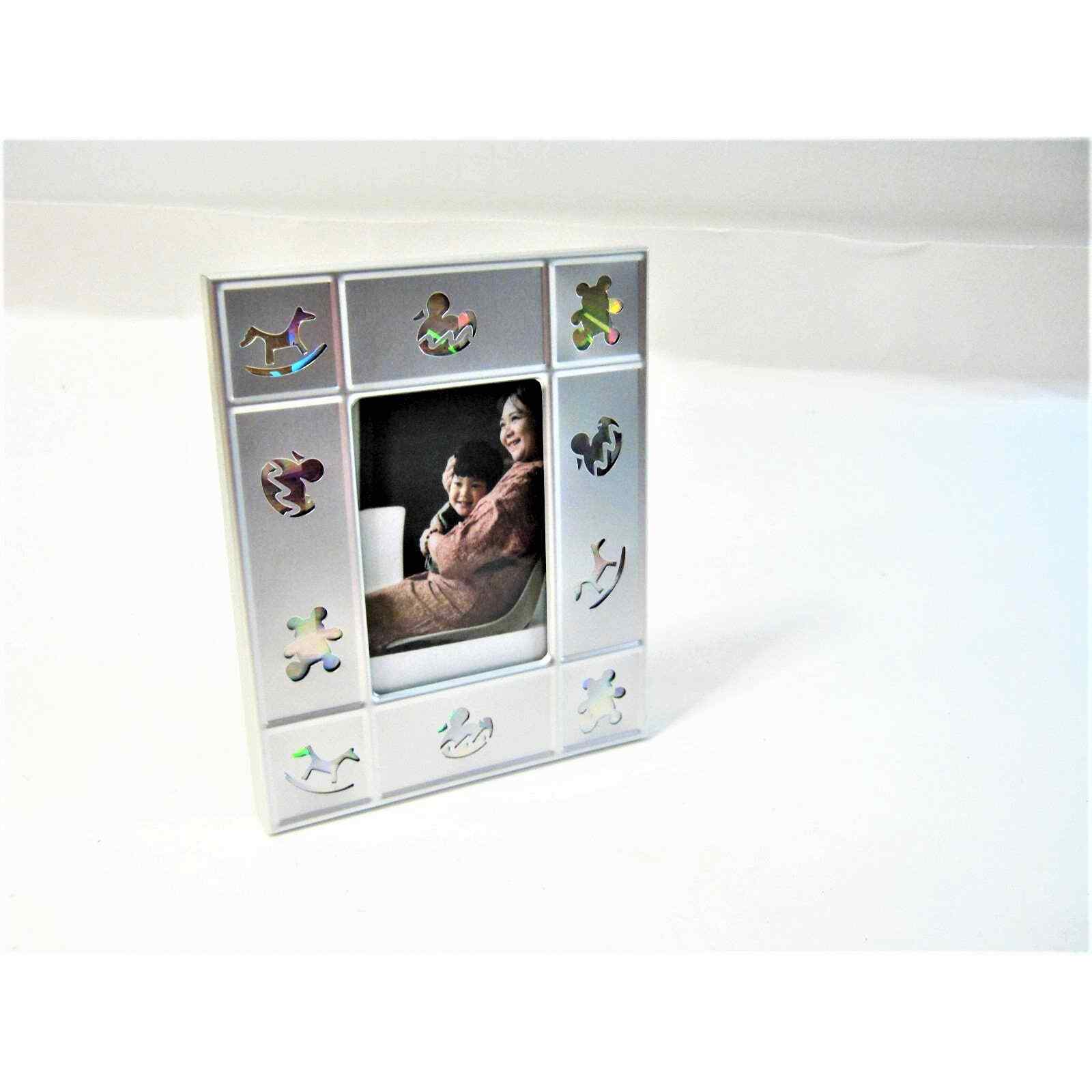 Baby Nursery Bright Silver Photo Frame Picture Holder for 3x2 inch photo gallery