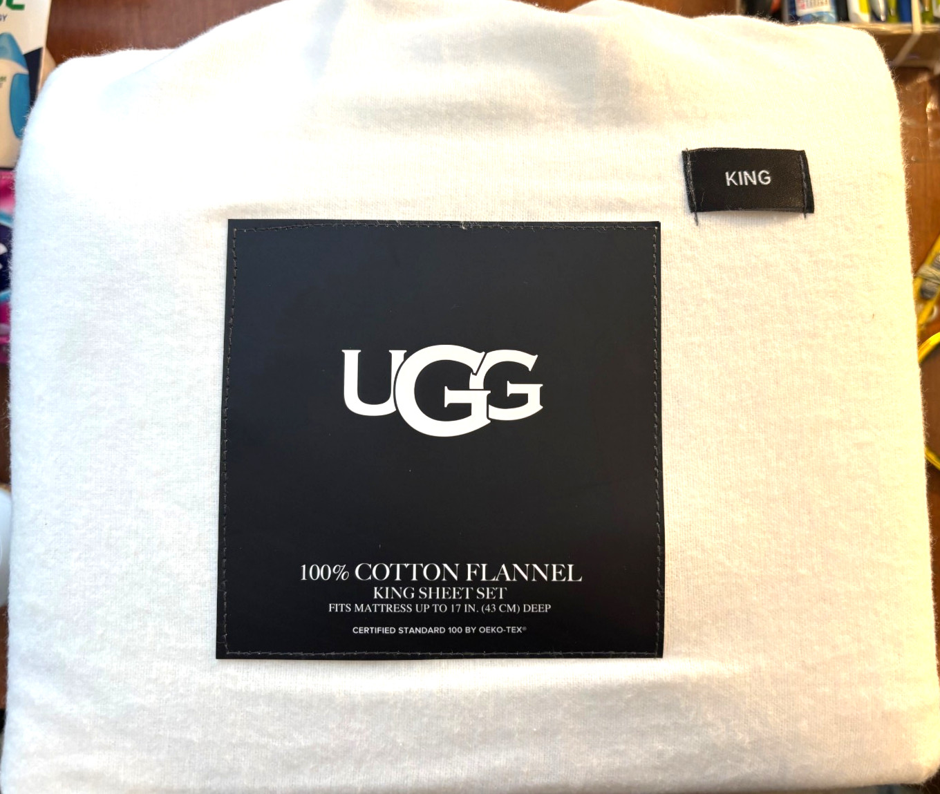 NEW UGG® Cotton Flannel 4PC KING Color: SNOW Sheet Set Fits up 17" Mattress gallery