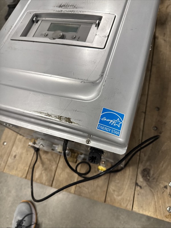 Rheem Performance Platnium ECOH200DVRHLN Tankless Water Heater (FOR PARTS ONLY) gallery