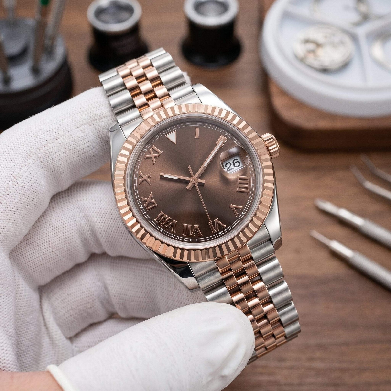Lady Mod – Two-Tone Rose Gold · Brown Roman Dial – 28mm – Automatic gallery