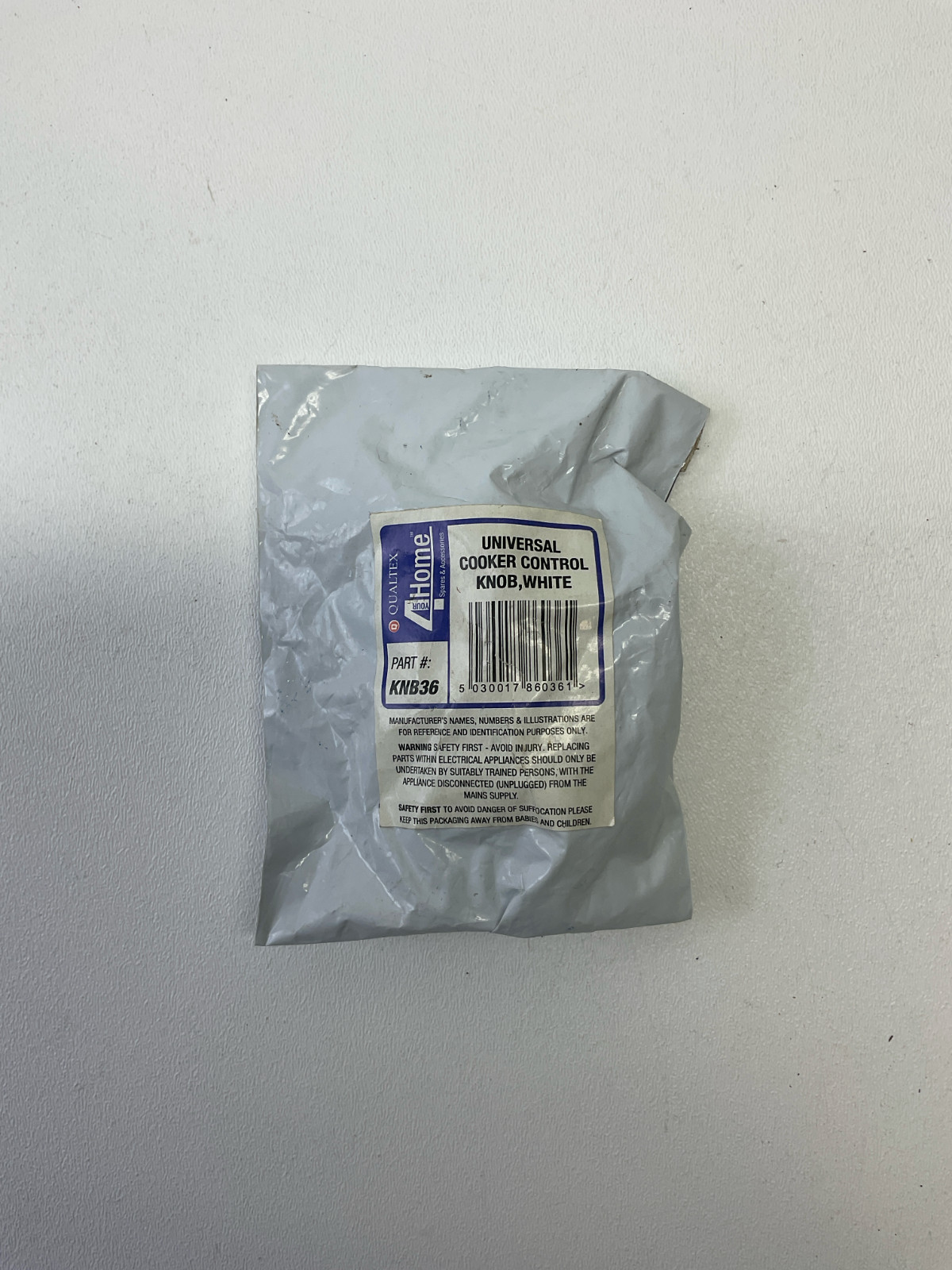 Genuine OEM Qualtex KNB36 Universal Cooker/Oven Control Knob White gallery
