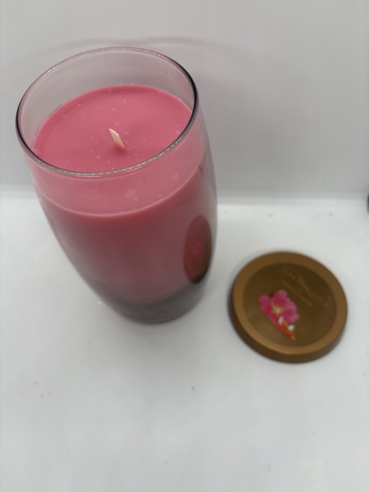 Yankee Candle Pure Radiance Petals Candle 22 oz gallery