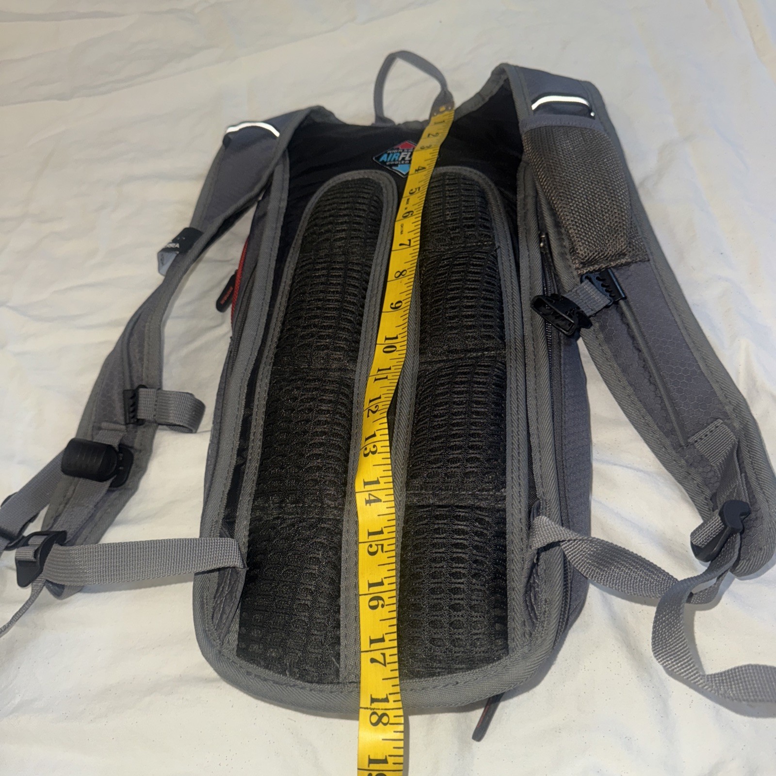 High Sierra Air Flow Cool Back red and gray/ thin/small backpack 5