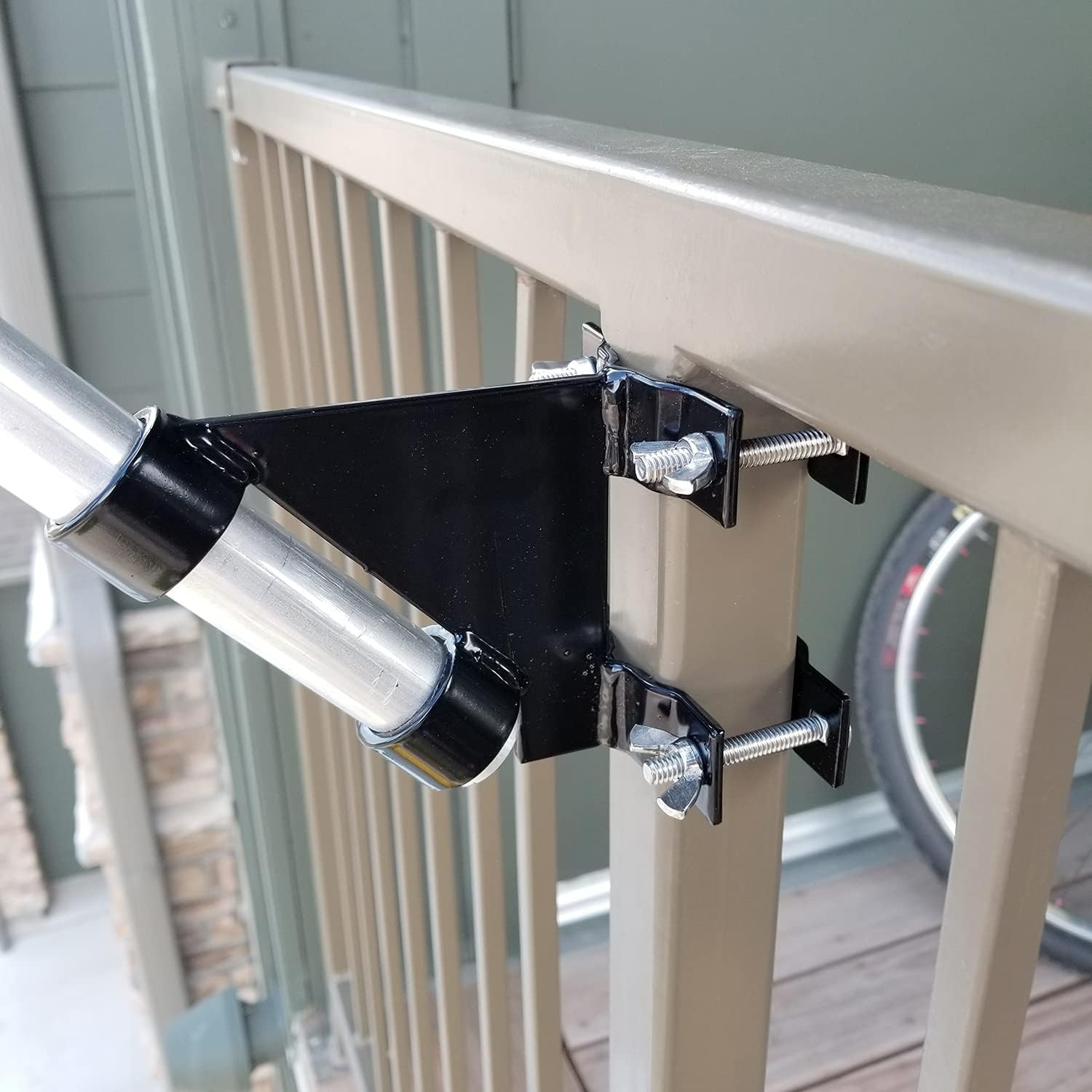 Fivepine Flagpole Mount Bracket Fit for Balcony Railing Flag Pole Holder Clamp gallery