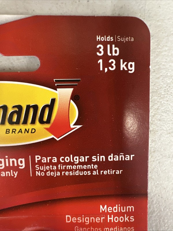 3M Command 2 Medium Designer HOOKS 4 STRIPS Multi-Use White 17081 - 2 Packs {59 gallery