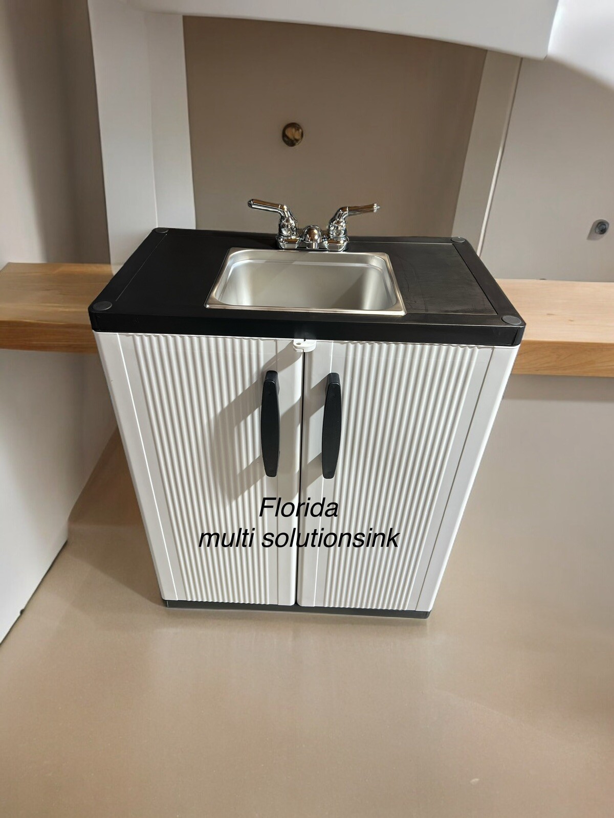 Portable Handwash Sink Self Contained - Cold Water Only - 110V gallery