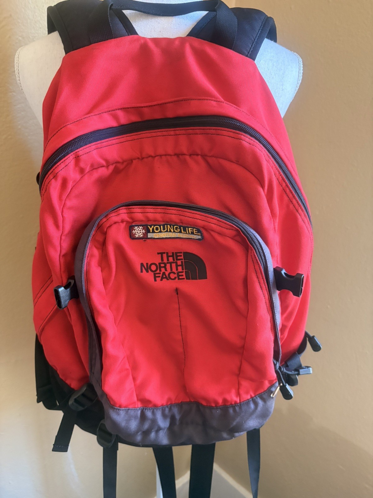 The North Face - Hot Shot Vintage Backpack - Red