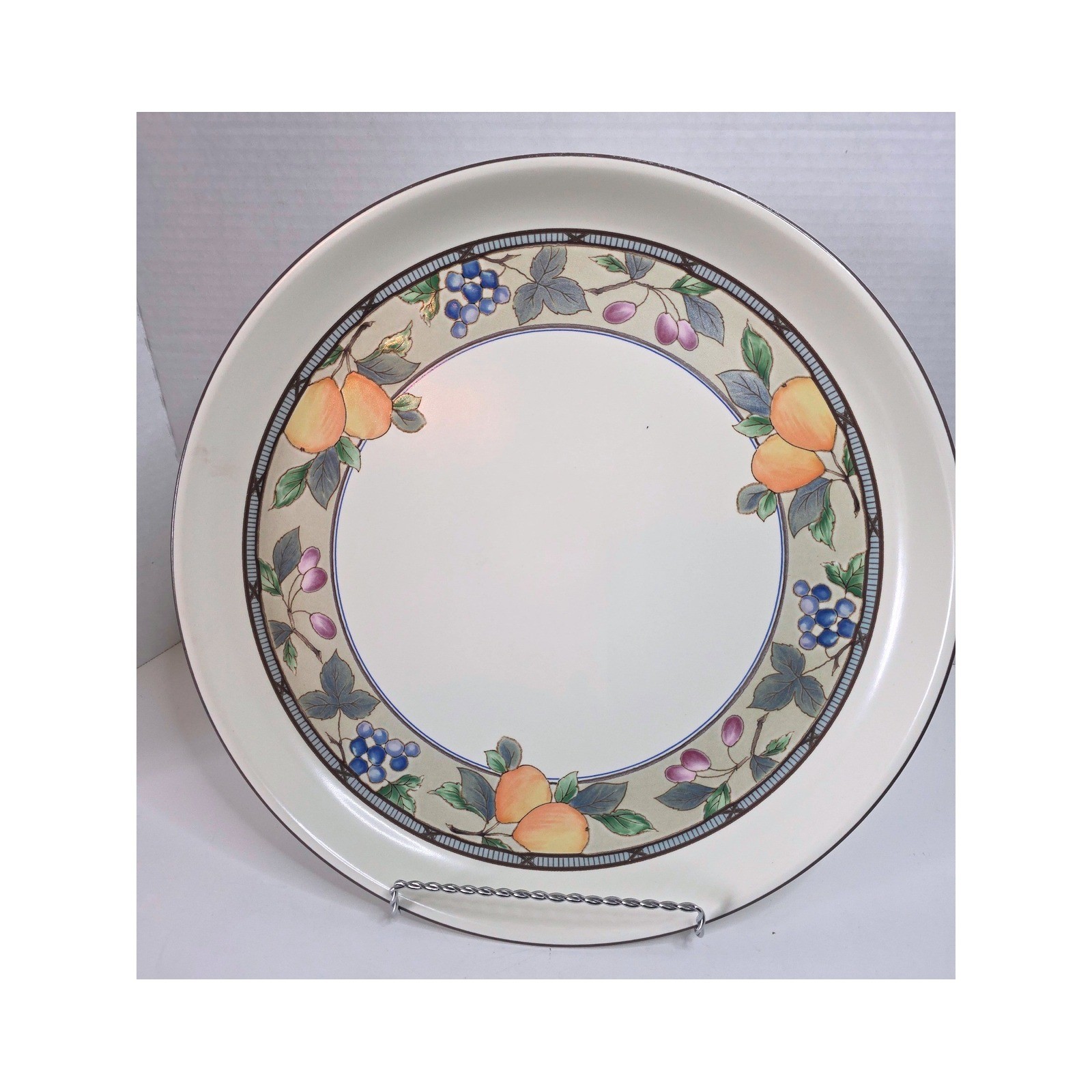 Mikasa Intaglio Garden Harvest CAC29 Round Serving Platter 14 Inch Fruit gallery