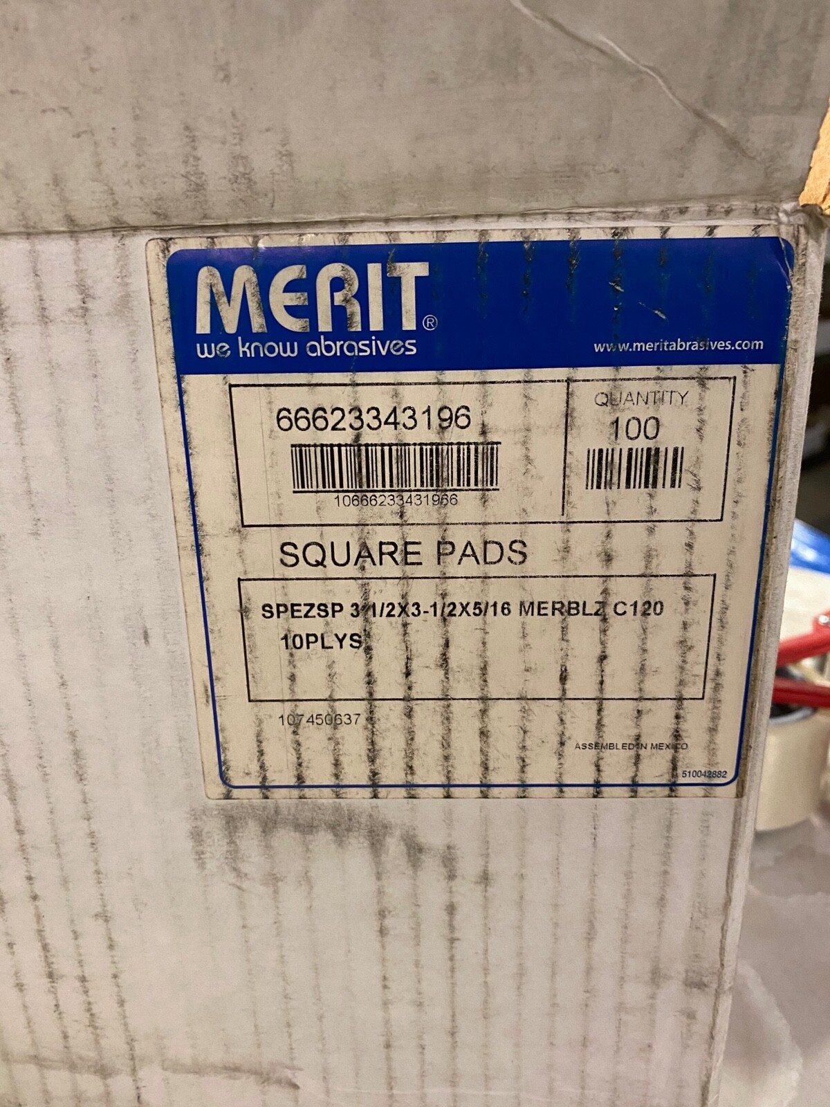 Merit Abrasive Square Sander Pad SPEZSP 3" x 3" x 5/16" Blaze C12 4 Pack gallery