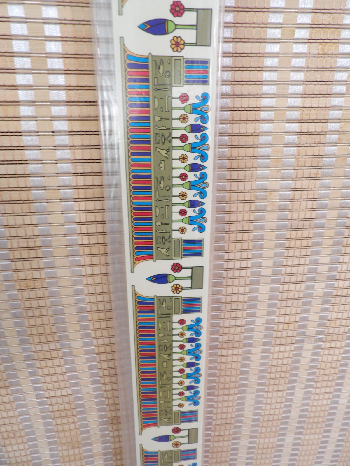 Highsmith Egyptian Hieroglyphics & Lotus Flowers Classroom Border 3"x39' gallery
