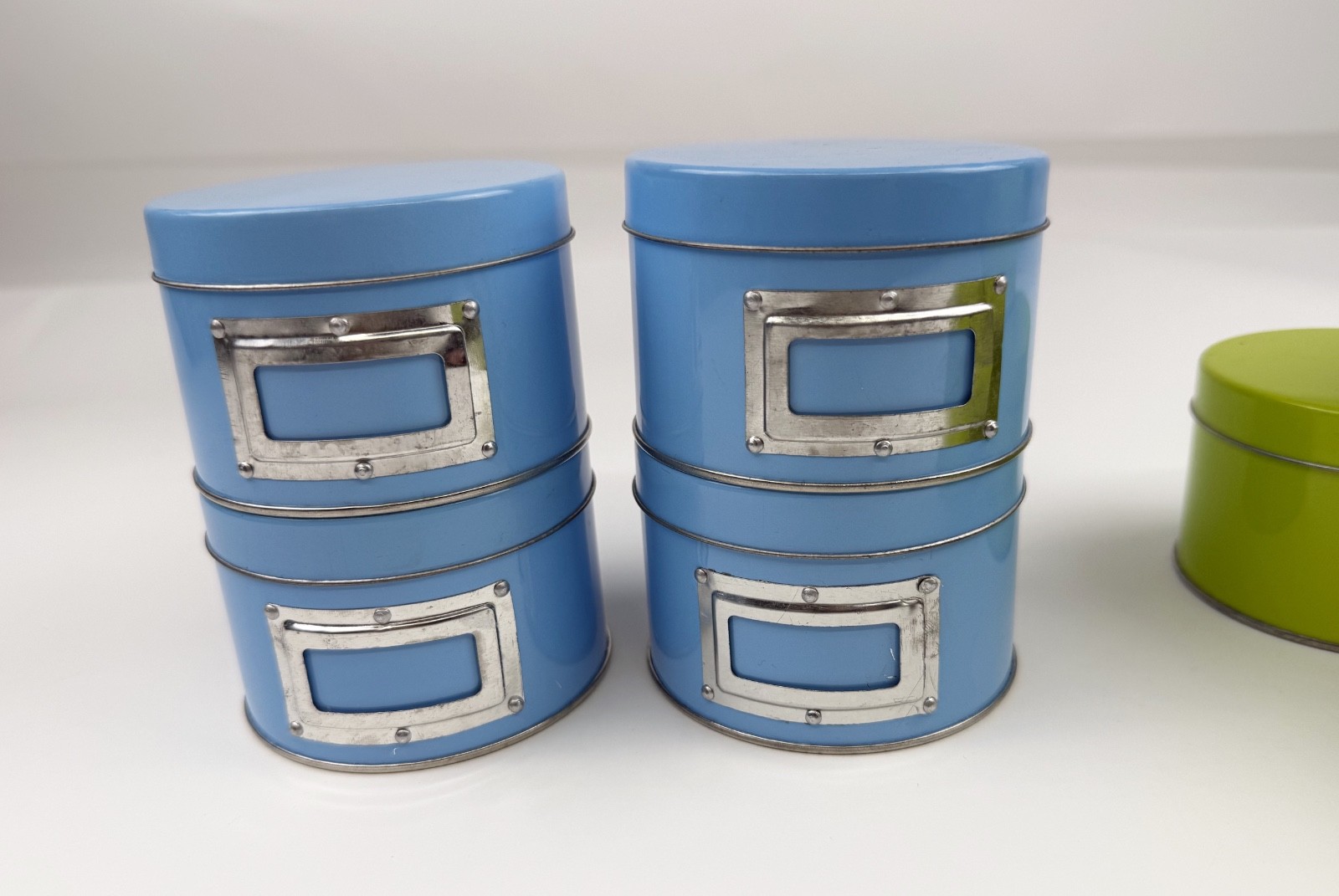 8 Round 3.5" Tin Container Aluminum Storage Crafts Sewing Scrapbook Organizer gallery