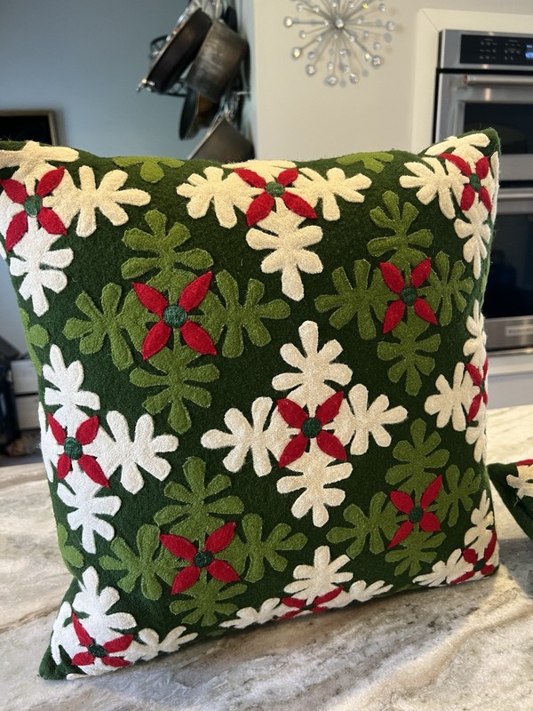 Crate & Barrel Set 2 Wool Blend Square Snowflake Christmas Pillows 16x16" READ gallery