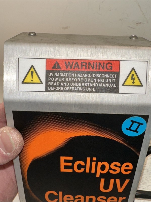 Used Working Eclipse UV Cleanser Model HO2222 110v 60Hz gallery