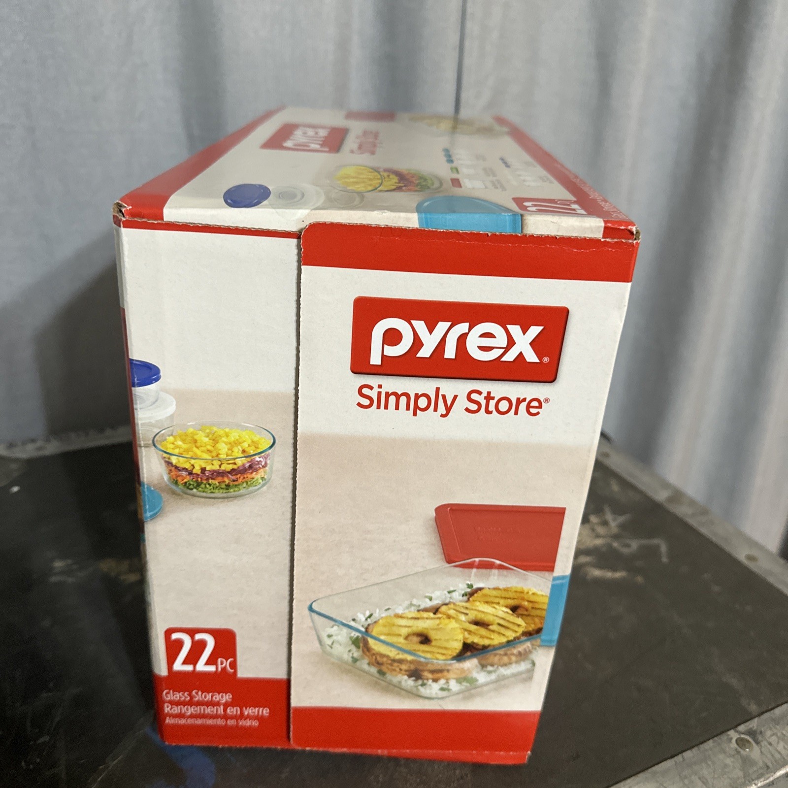 LAST ONE!! Pyrex 22 Piece Durable Dependable Food Storage Container Set w/ Lids gallery