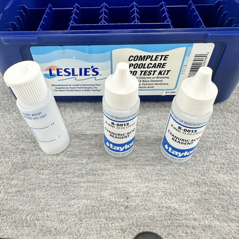 LESLIE'S / TAYLOR - Complete DPD Poolcare Test Kit E2012 (C) gallery