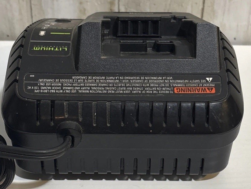 BLACK & DECKER BDLC18 Type 1 Lithium Battery 18V Charger ONLY Tested/Works gallery