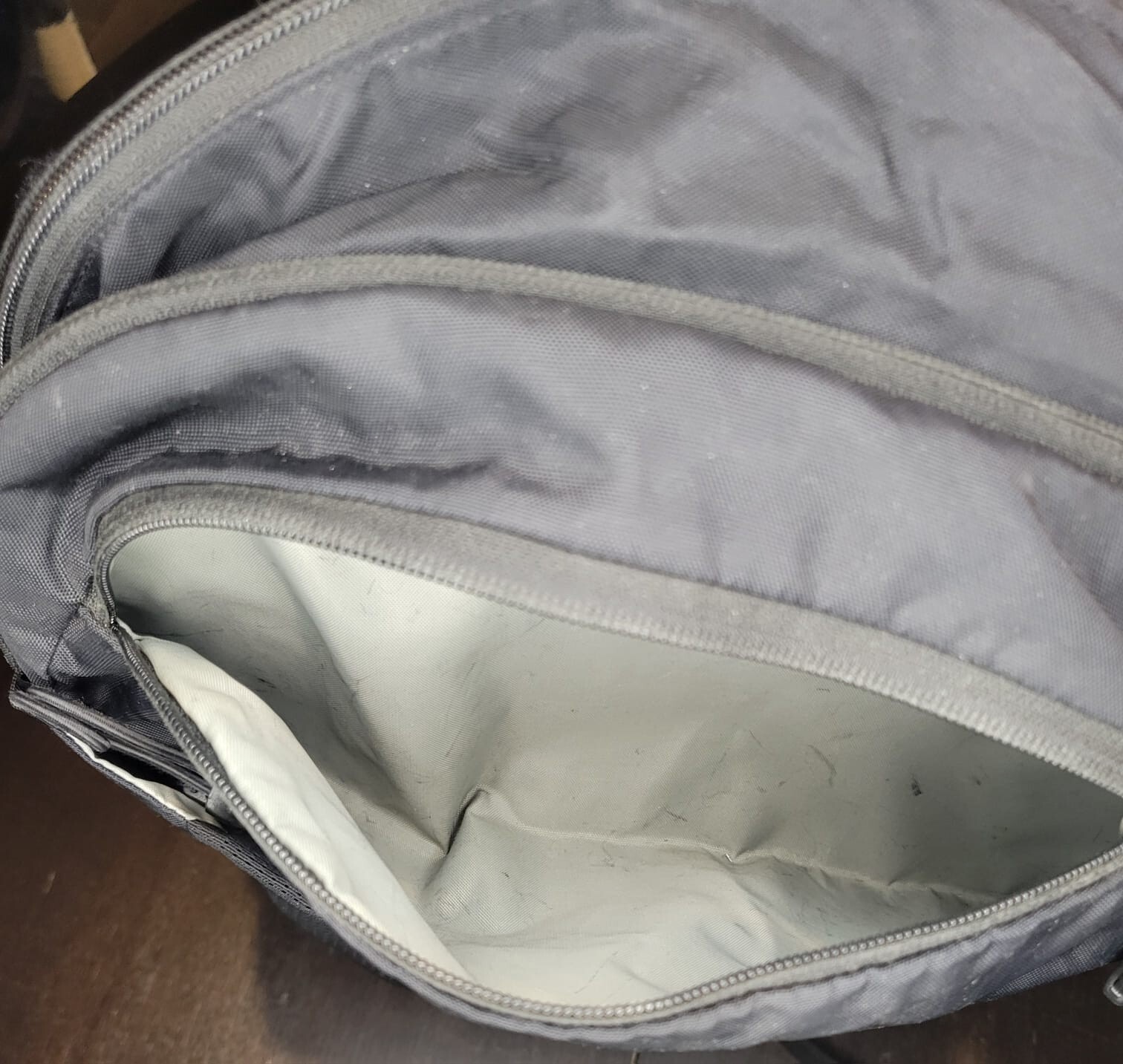 Macpac Black Rucksack/Backpack Pre-Owned 3