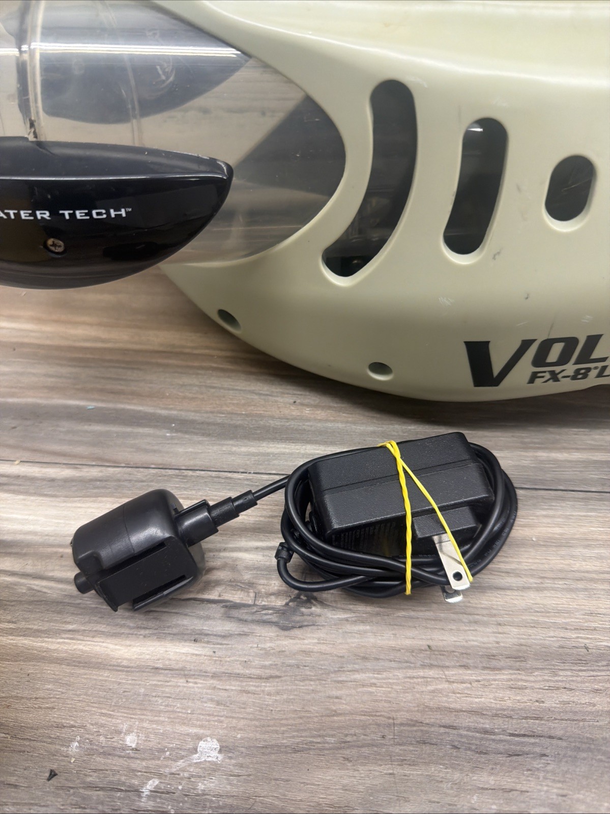 Water Tech Pool Blaster Volt FX-8Li Battery Powered Pool Motor Only gallery